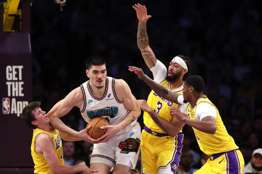 他以灵活多 他以灵活多