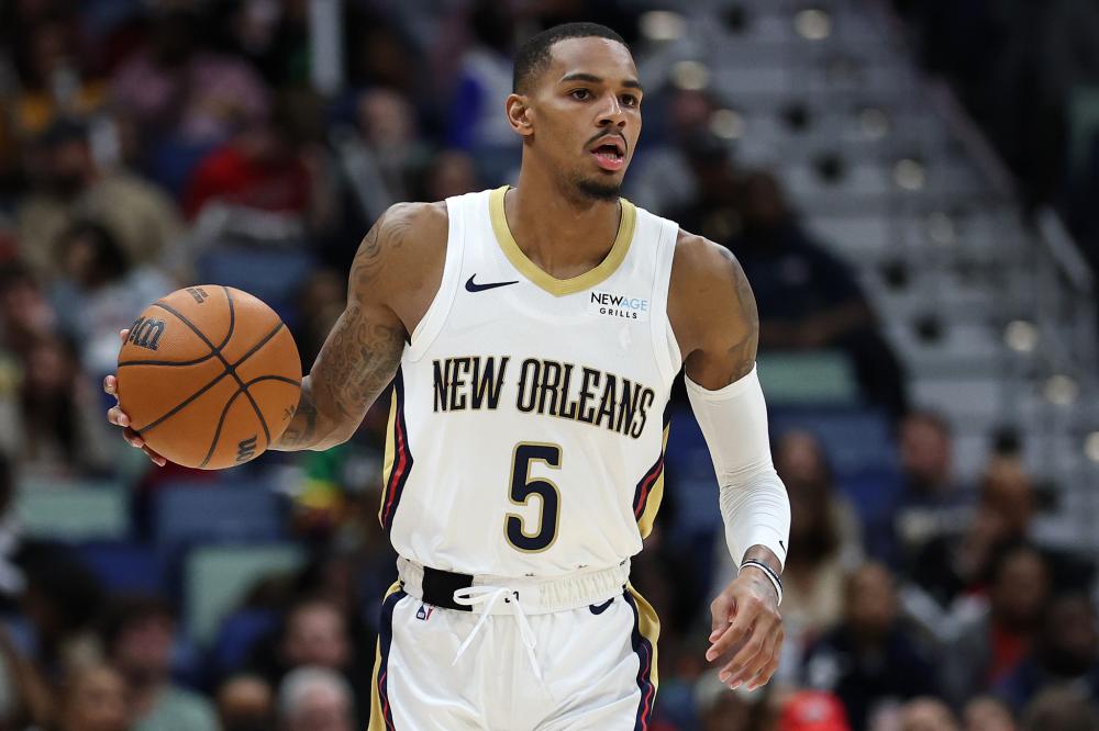 两射一传 两射一传