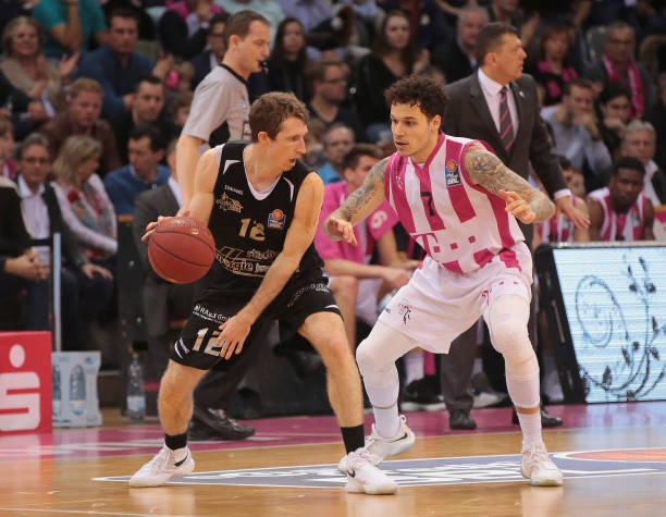 表现略显起 表现略显起